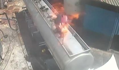 Ağzında sigara ile açtığı tanker kapağı bomba gibi patladı
