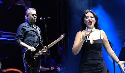 Çorum'da Haluk Levent ve Zara rüzgarı esti