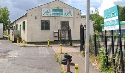 İngiltere'de teravih namazı çıkışı bıçaklı saldırı: 1 ölü, 2 yaralı