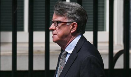 İngiltere'nin eski ABD elçisi gözaltına alındı