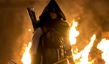 Yüzüklerin Efendisi yıldızının yeni dizisi listelerde yeniden zirveye oynuyor