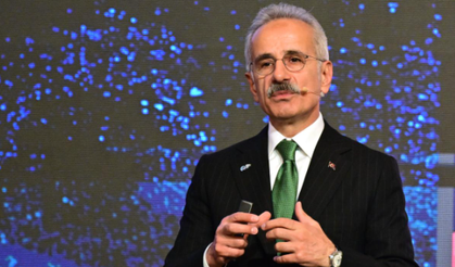 Bakan Uraloğlu açıkladı: 2,5 saatlik yol 36 dakikaya inecek