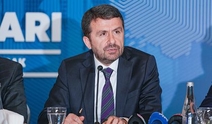 Basın İlan Kurumu Genel Müdürü Çay, İzmirli gazetecilerle buluştu