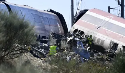 İspanya’da tren faciasının bilançosu ağırlaşıyor! 74 kişi hayatını kaybetti