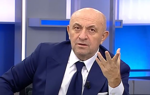 Sinan Engin: " Torreira'nın kaç tane ciğeri var"