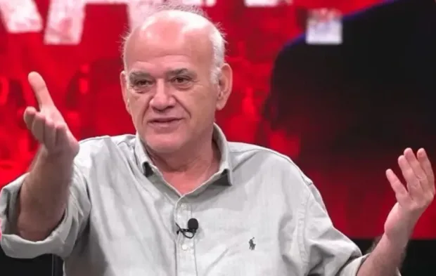 Ahmet Çakar şampiyonluk yüzdelerini açıkladı: Galatasaray mı Fenerbahçe mi?