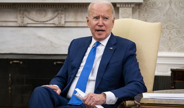 Biden, 5 önemli eyalette Trump'ın gerisine düştü