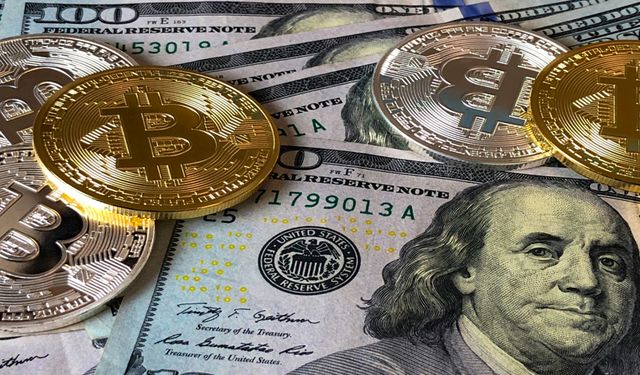 Çıldırtan yükseliş! Bitcoin zirveyi gördü