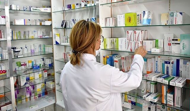 Bugün eczaneler çalışıyor mu? 1 Mayıs nöbetçi eczaneler hangileri? İşte 1 Mayıs nöbetçi eczane sorgulama yöntemi