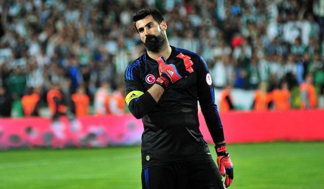 2032 ev sahipliğini iki dev kaleci alacak! Volkan Demirel ve Gianluigi Buffon