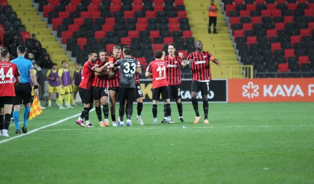 Gaziantep FK, 3 puana merhaba dedi