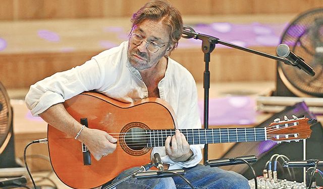 Gitar virtüözü Al Di Meola başkentte konser verdi