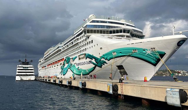 Bodrum’u "Norwegian Jade" ile gelen 2 bin 513 turist ziyaret etti.