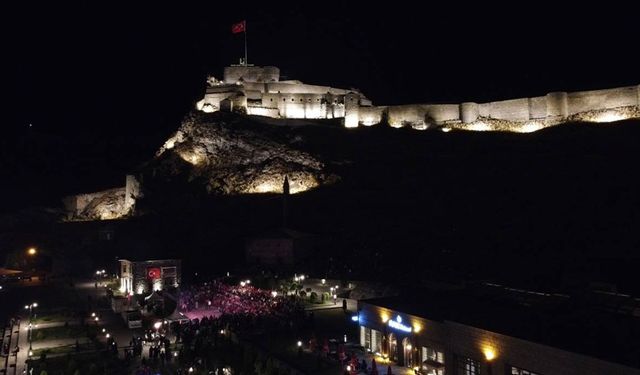 Kars Kalesi manzarasında 'şampiyonluk'