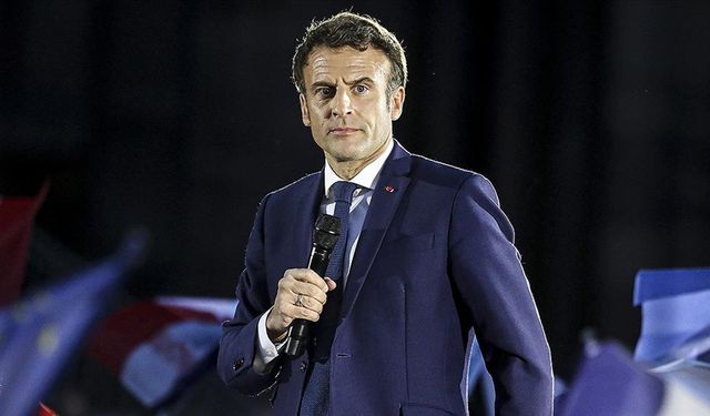 Macron'u yerden yere vurdular: Fransa 3 ülkede kapıya atıldı