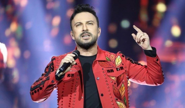 Tarkan'dan Atatürk paylaşımı! Utanç verici görüntülere ve Disney'e tepki gösterdi