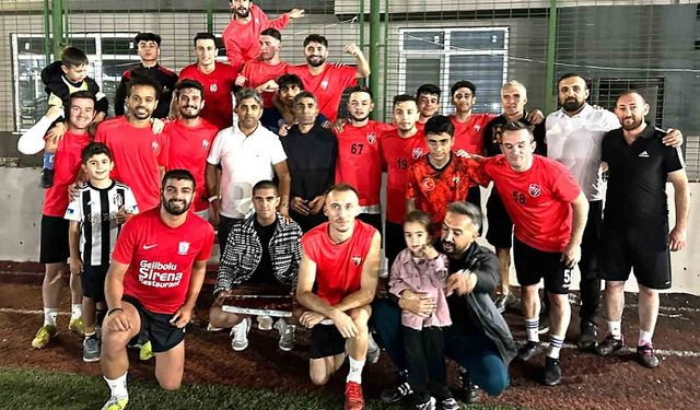 Oklalıspor’a tatlı ziyafeti