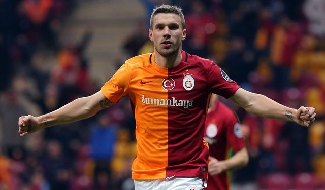 Podolski, Galatasaray maçı öncesi Bayern Münih'i uyardı!