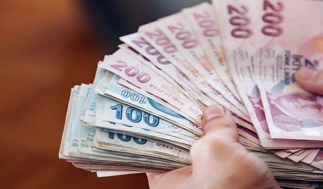 Akbank çıldırdı! Kısa süre için emekliye bu promosyon verilecek