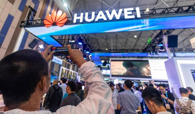 Huawei'nin geliri yılın 9 ayında yüzde 2,4 arttı