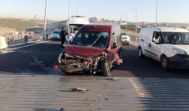 Osmangazi Köprüsü'nde  zincirleme kaza: 9 yaralı