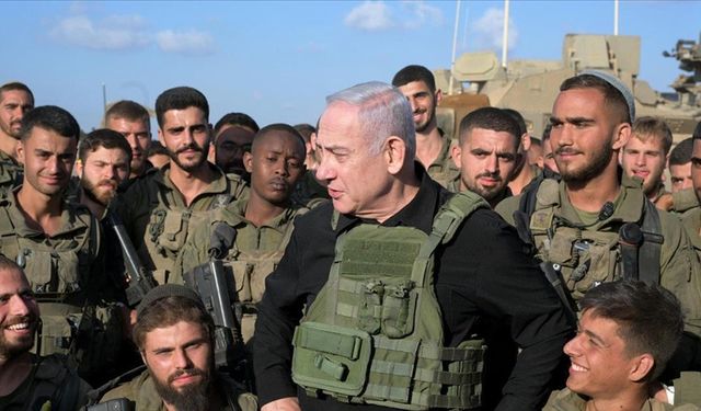 Netanyahu: Gazze'de 2. aşama başladı