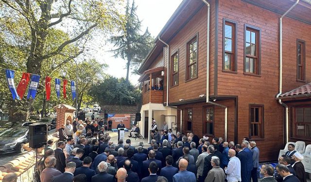 Şeyh Nevruz Cami  yeniden ibadete açıldı