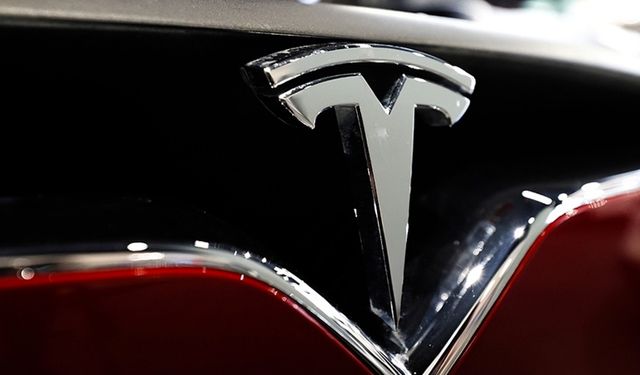 Tesla'da neler oluyor? Apar topar geri çağırdı