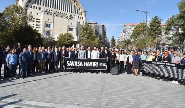 Avcılar'dan dünyaya çağrı: "Savaşa Hayır"