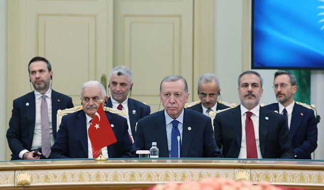 Erdoğan: Gazze'de 28 gündür insanlığa karşı suç işlenmektedir