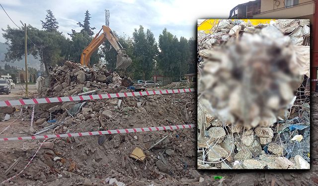 Hatay'da enkazdan bir ceset daha çıktı!