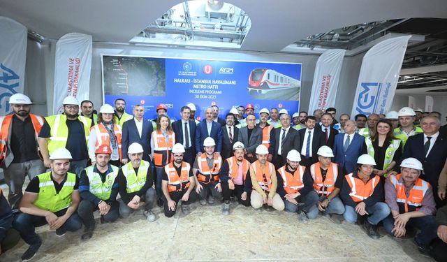 Uraloğlu: Halkalı-İstanbul Havalimanı Metro Hattı'nın Havalimanı-Kayaşehir kesimi Mart 2024'te hizmette olacak