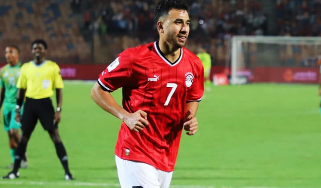 Mısır'ı Trabzonsporlu Trezeguet galibiyete taşıdı