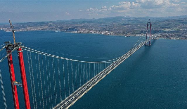 Çanakkale Boğazı gemi geçişlerine kapatıldı