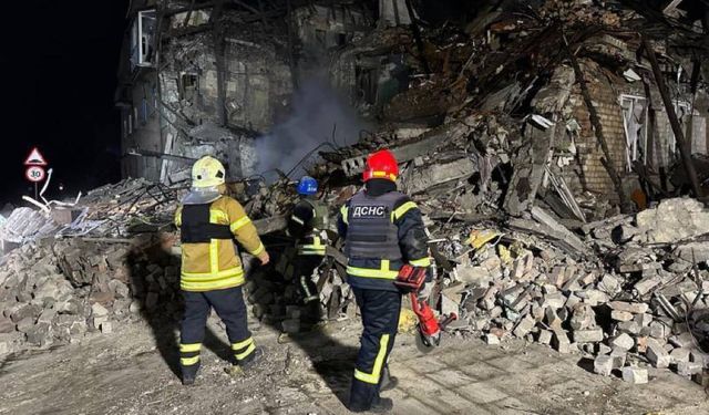 Rusya, Ukrayna'ya füze yağdırdı! İŞTE O GÖRÜNTÜLER