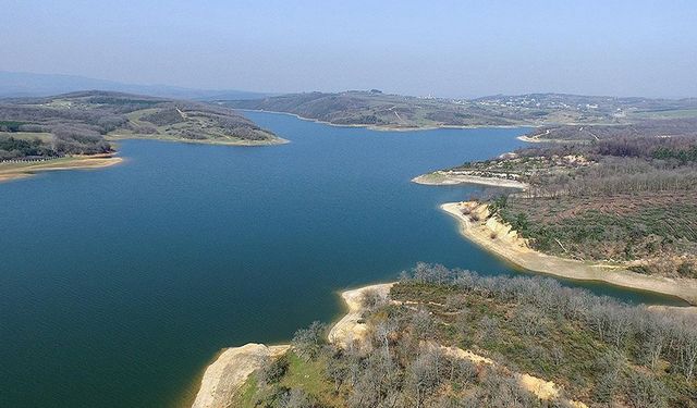 Bitmeyen yaz İstanbul barajlarındaki su seviyesini olumsuz etkiliyoR