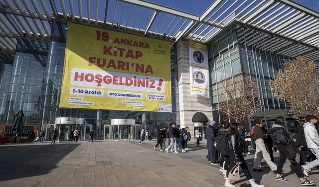 19. Ankara Kitap Fuarı açıldı