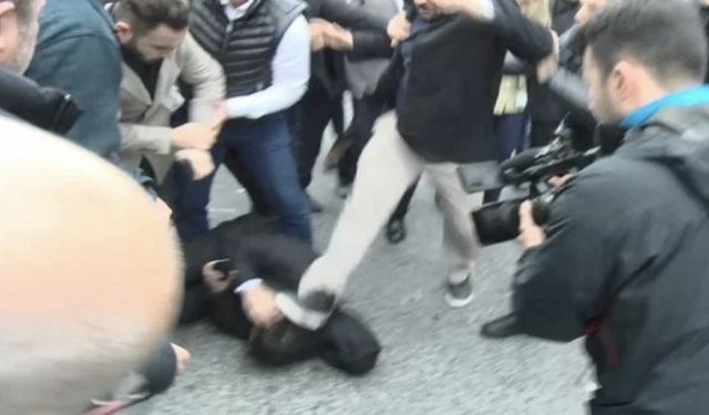 A Haber muhabiri ve kameramanı Büyükçekmece Belediyesi önünde darp edildi