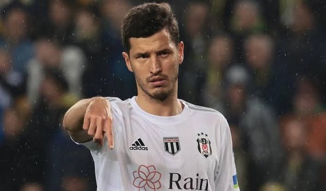 Beşiktaş'ta Salih Uçan'la yeni sözleşme