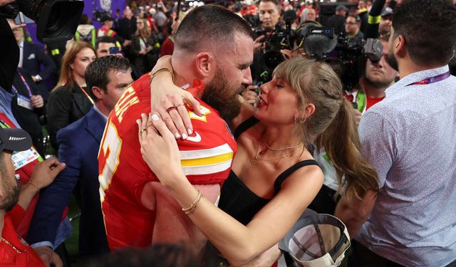 Taylor Swift ve Travis Kelce aşkı reklam mı?