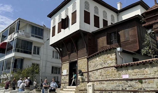 Tekirdağ'a gelen tatilciler Rakoczi Müzesi'nde yoğunluk oluşturdu