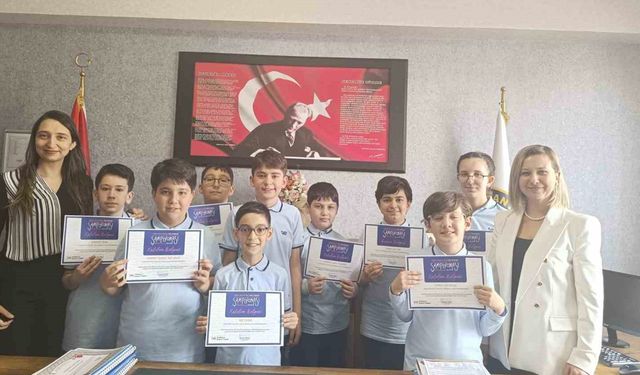 GKV Ortaokulu Zeka Oyunları Şampiyonasında Türkiye finallerinde
