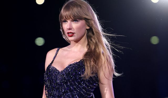 400 milyon dolarlık iftira davasında Taylor Swift ifadeye çağrıldı