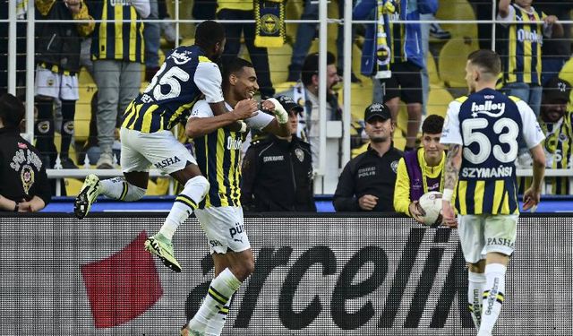Fenerbahçe farklı kazandı, umut ekti!