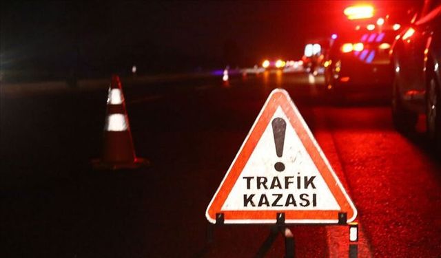 İstanbul-İzmir Otoyolu'nda feci kaza: 3 ölü, 3 yaralı