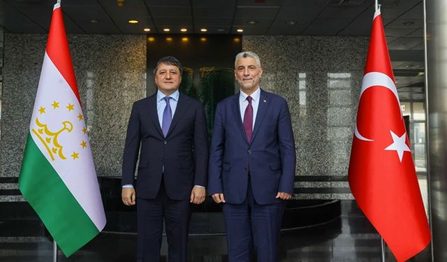 Tacikistan ile ticaret hacmini 1 milyar dolara ulaştırmak istiyoruz