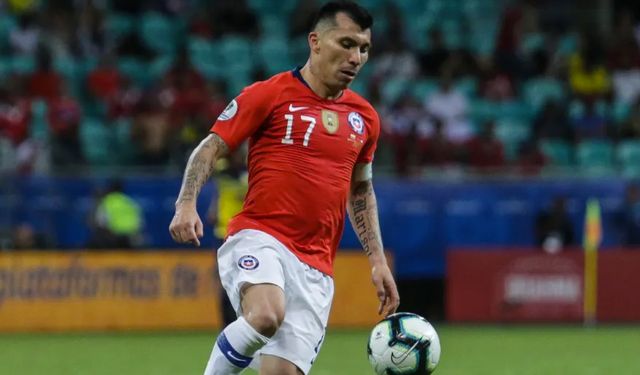 Gary Medel hala transfer yapıyor!