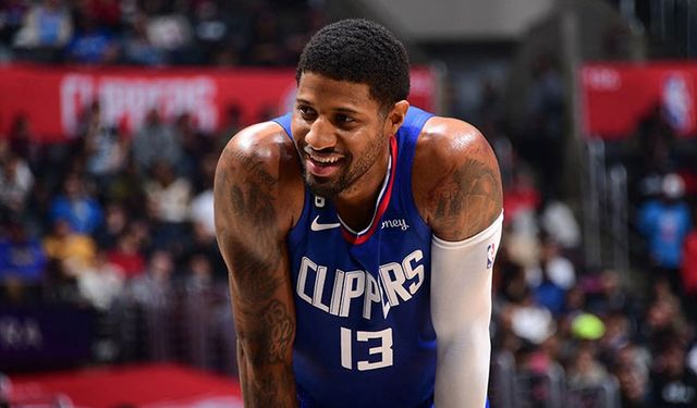 Paul George Clippers'a veda etti