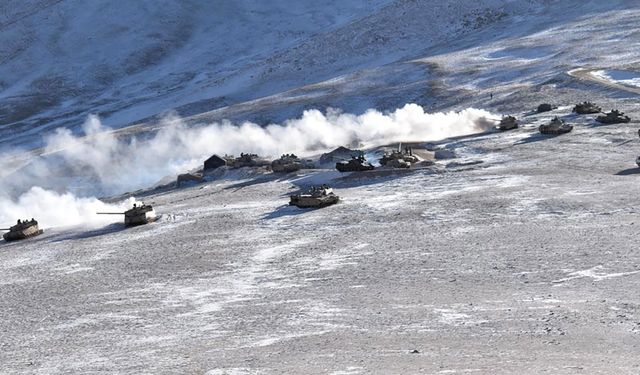 Tank battı! 5 asker öldü!