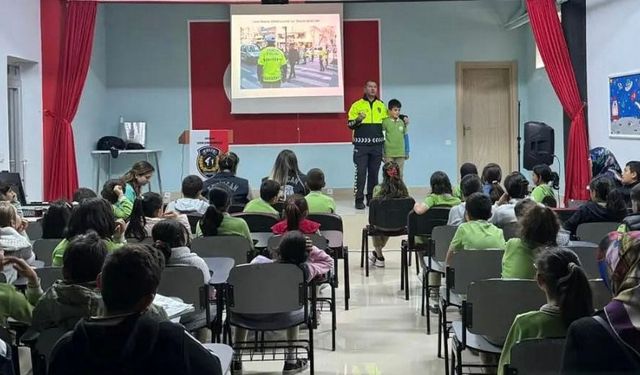 Erzincan’da 6 bin 908 öğrenciye trafik güvenliği eğitimi verildi